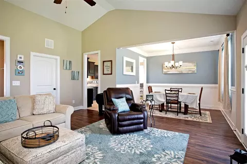 56 Thurman Dr, Selma, NC 27576 photo 6