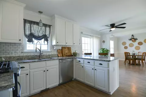 360 Black Angus Dr, Garner, NC 27529 photo 9