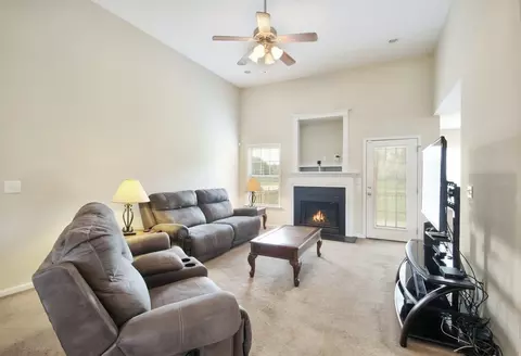 101 Lee Trace Dr, Smithfield, NC 27577 photo 4