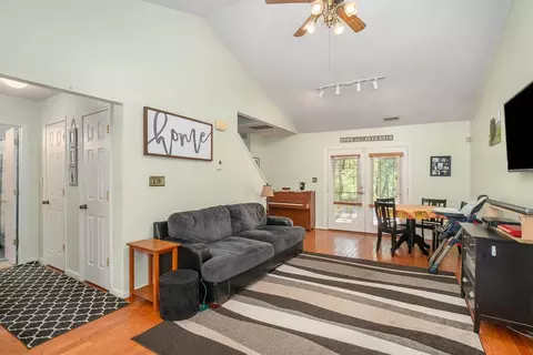 8 Larch Ct, Durham, NC 27703 photo 8