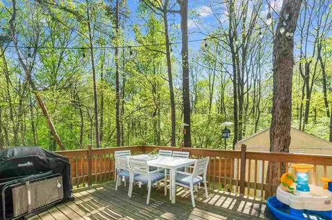 8 Larch Ct, Durham, NC 27703 photo 21