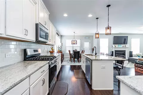 122 Cherry Bark Loop, Clayton, NC 27527 photo 9