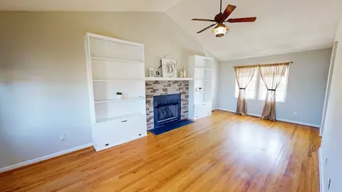 105 Hugh Dr, Smithfield, NC 27577 photo 7