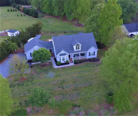 111 Allie Dr, Garner, NC 27529 photo 1