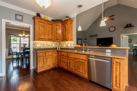 233 W Thicket Dr, Angier, NC 27501 photo 7