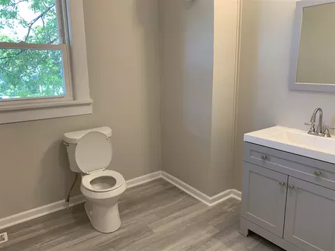 318 E 5th St, Burlington, NC 27215 photo 13