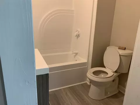 318 E 5th St, Burlington, NC 27215 photo 10