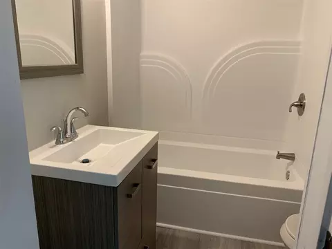 318 E 5th St, Burlington, NC 27215 photo 16