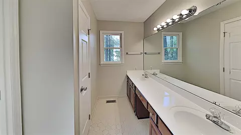 6005 Tarleton Ct, Raleigh, NC 27616 photo 6