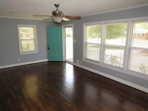 911 S Walnut Dr, Smithfield, NC 27577 photo 7