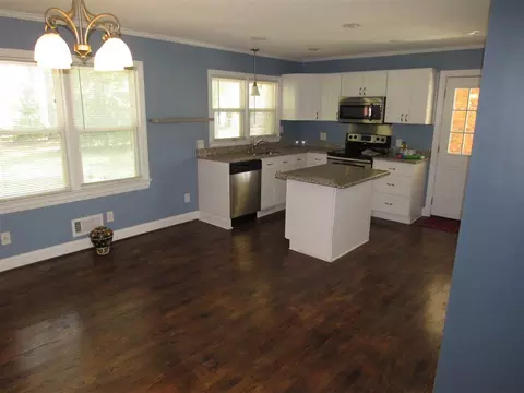 911 S Walnut Dr, Smithfield, NC 27577 photo 10