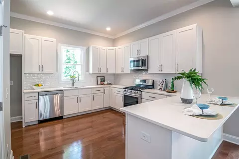 607 Lee St, Durham, NC 27701 photo 1