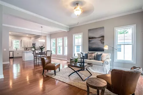 607 Lee St, Durham, NC 27701 photo 2