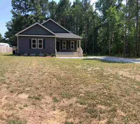 955 Circle Dr, Angier, NC 27501 photo 1