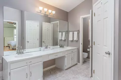 4823 Glendarion Dr, Durham, NC 27713 photo 16