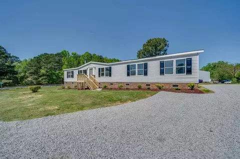 101 Morehead Dr, Willow Spring, NC 27592 photo 2