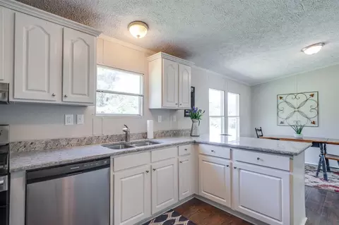 101 Morehead Dr, Willow Spring, NC 27592 photo 8