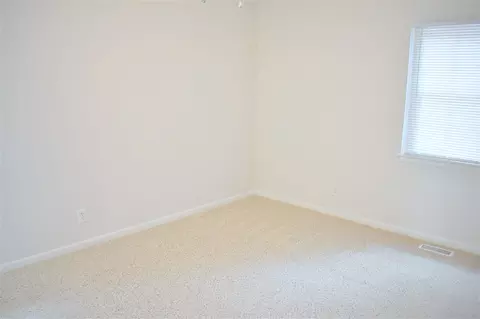 817 Waring St, Durham, NC 27704 photo 7