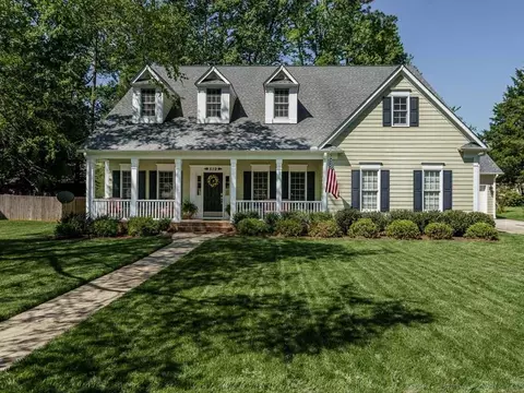 519 Kimloch Dr, Garner, NC 27529 photo 2