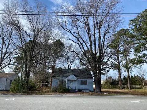 18 E Peedin Rd, Smithfield, NC 27577 photo 1