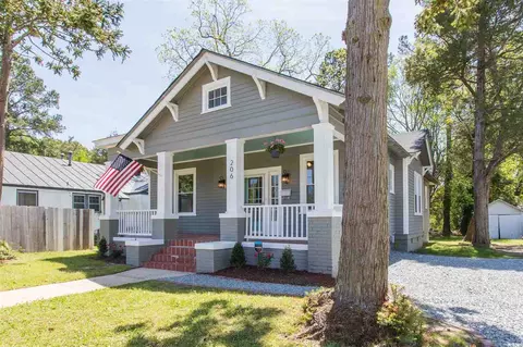 206 E Rose St, Smithfield, NC 27577 photo 3