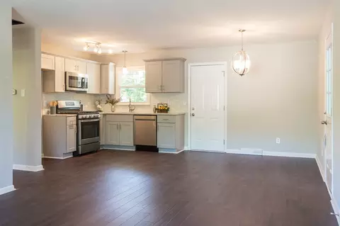 2843 Beechwood Dr, Durham, NC 27701 photo 10