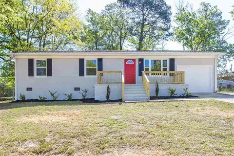 2843 Beechwood Dr, Durham, NC 27701 photo 1