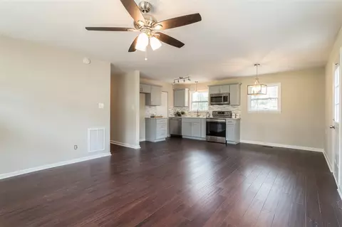 818 Shay Dr, Durham, NC 27704 photo 12