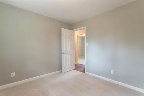 818 Shay Dr, Durham, NC 27704 photo 20