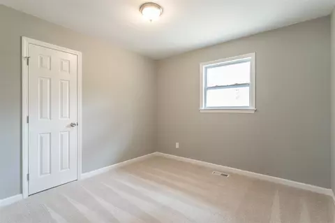 818 Shay Dr, Durham, NC 27704 photo 21