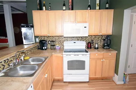 1112 Eva St, Durham, NC 27703 photo 9