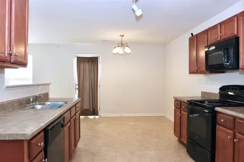 112 Kutter Dr, Elon, NC 27244 photo 3
