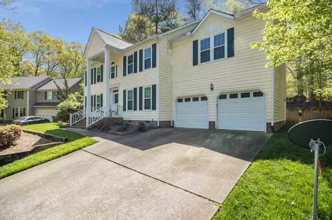 4 Bess Ct, Durham, NC 27707 photo 2
