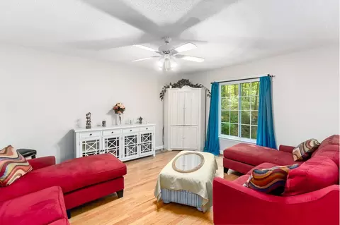 4 Bess Ct, Durham, NC 27707 photo 8