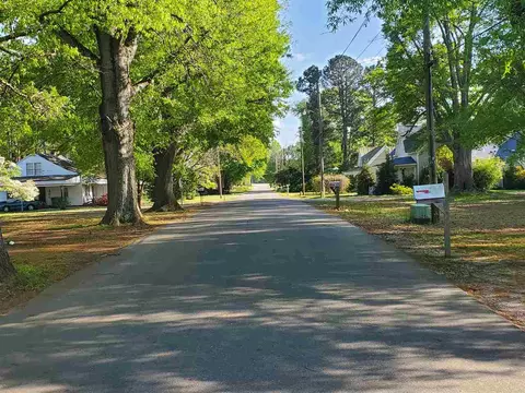 10238 S Walnut St, Middlesex, NC 27557 photo 3