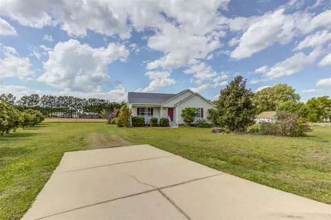 140 Wilmack Dr, Benson, NC 27504 photo 2