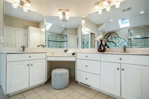 407 Bathgate Ln, Cary, NC 27513 photo 9