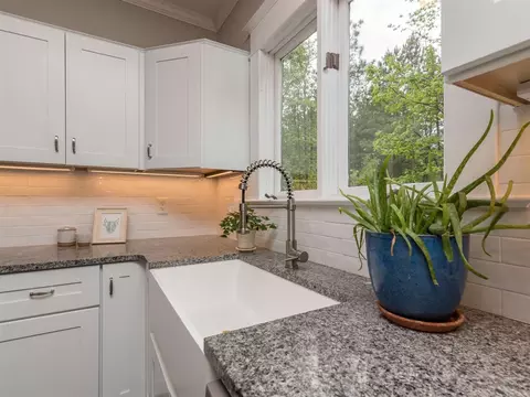 222 Morreene Rd, Durham, NC 27705 photo 10