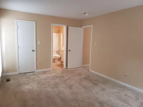 5820 Pointer Dr #101, Raleigh, NC 27609 photo 21