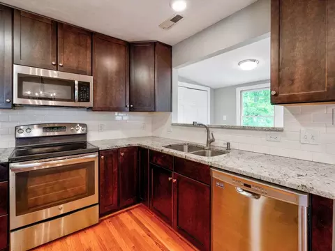 102 W Edgewood Dr, Durham, NC 27701 photo 10
