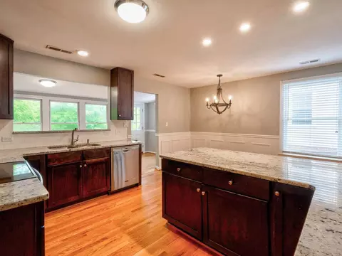 102 W Edgewood Dr, Durham, NC 27701 photo 11