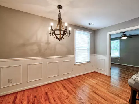 102 W Edgewood Dr, Durham, NC 27701 photo 13