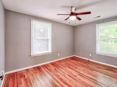 102 W Edgewood Dr, Durham, NC 27701 photo 22