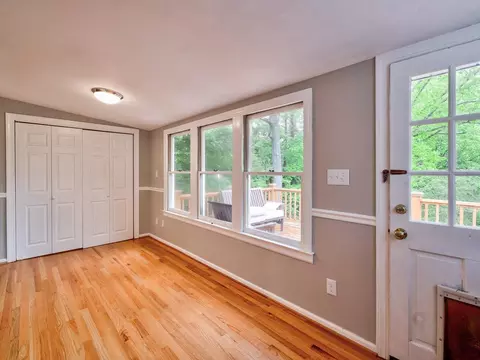 102 W Edgewood Dr, Durham, NC 27701 photo 17