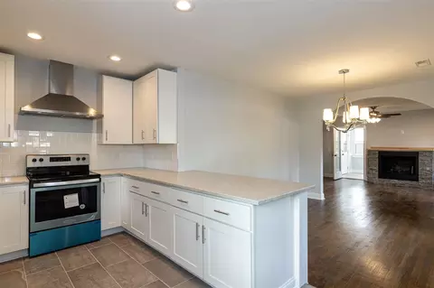1916 Cecil St, Durham, NC 27707 photo 9