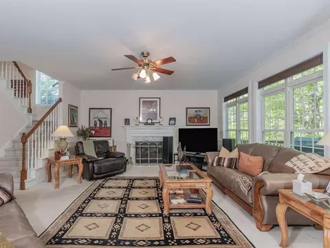 233 Shalimar Dr, Durham, NC 27713 photo 3