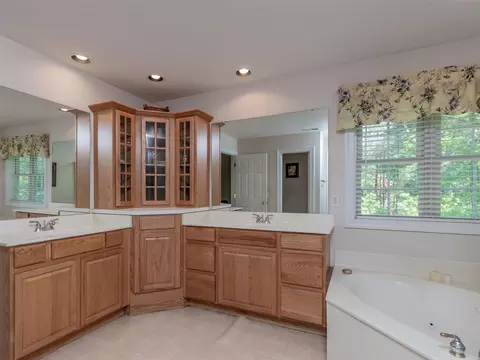 233 Shalimar Dr, Durham, NC 27713 photo 12