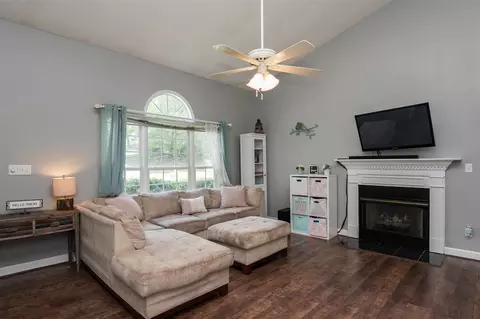 6309 Daybreak Dr, Wake Forest, NC 27587 photo 4