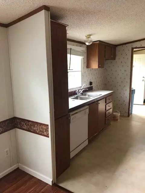 9000 Dorchester Ln, Willow Spring, NC 27592 photo 6