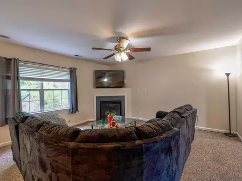 6 Stepney Ct, Durham, NC 27713 photo 10